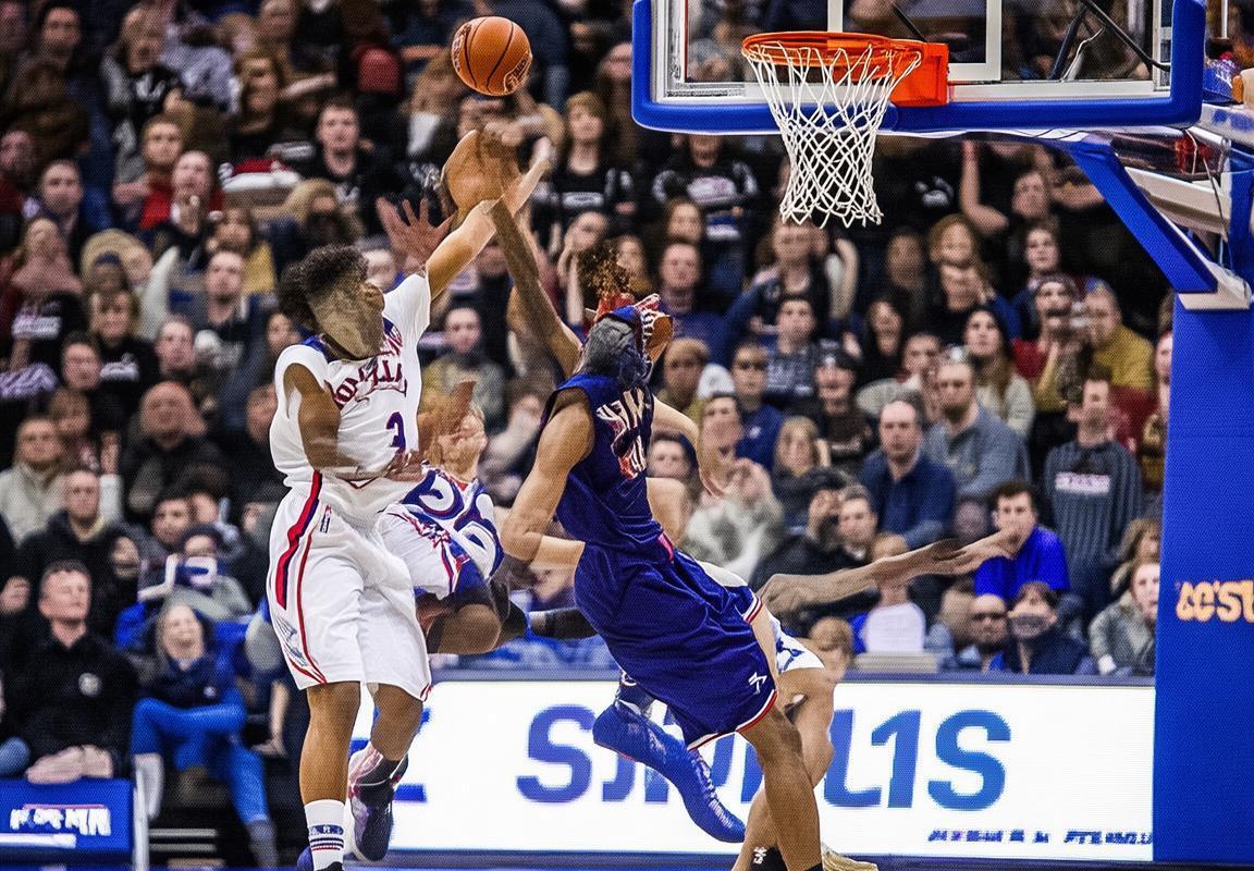 306号战场老鹰对76人巅峰对决解析(图1)